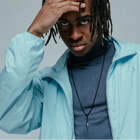 Vitaly Black spear necklace 🌟 - Picture 6 of 6